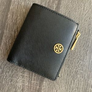 Tory Burch bi-fold wallet